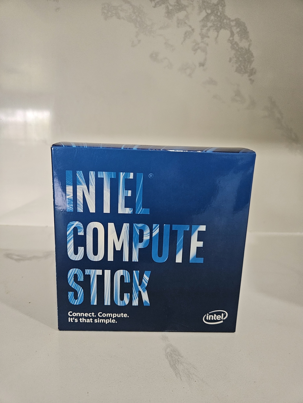 Intel CS125 (Intel Atom, 1.44GHz, 32GB) Desktop - BOXSTK1AW32SC New